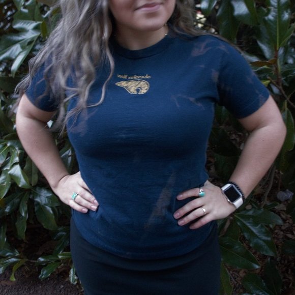 Navy Lightly Bleach Dyed Embroidered Vail Colorado T-Shirt - Picture 2 of 3